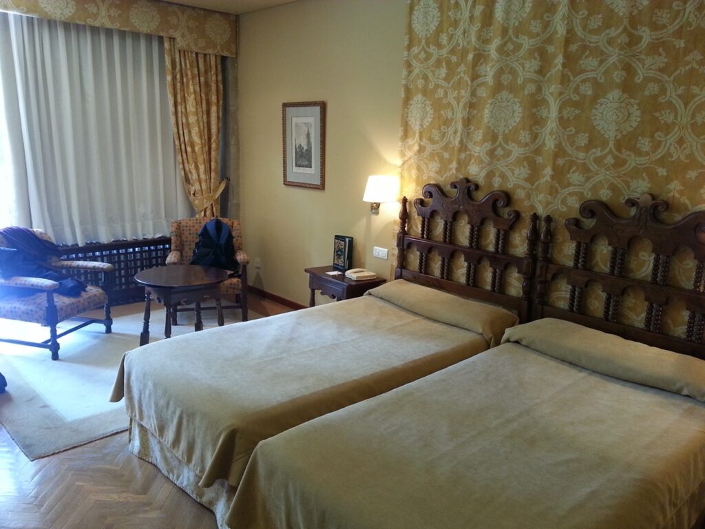 unser Zimmer im Parador von Leon